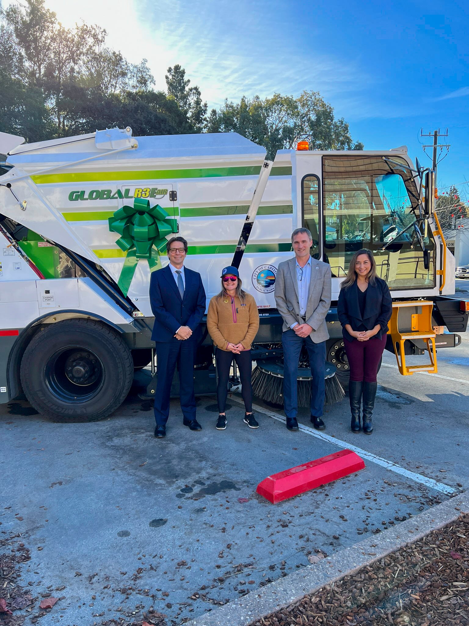 CAPITOLA TO INTRODUCE ELECTRIC STREET SWEEPER